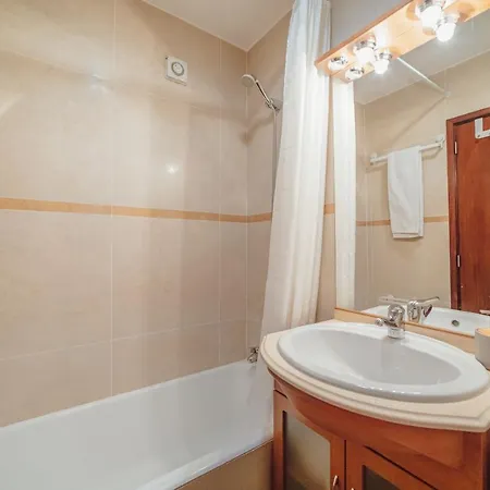 Bright Boavista By Vacationy Appartamento Oporto